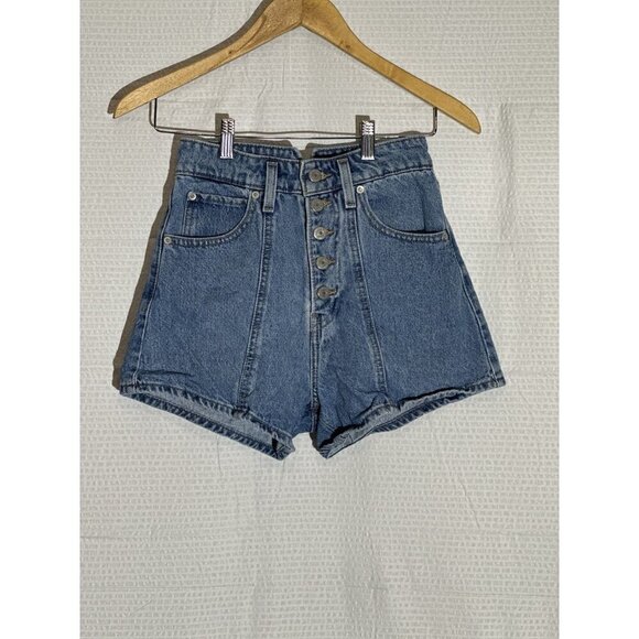 Levi Notched High Waisted Mom Shorts Size 24 Medium Wash Button Fly 100% Cotton - Picture 1 of 10